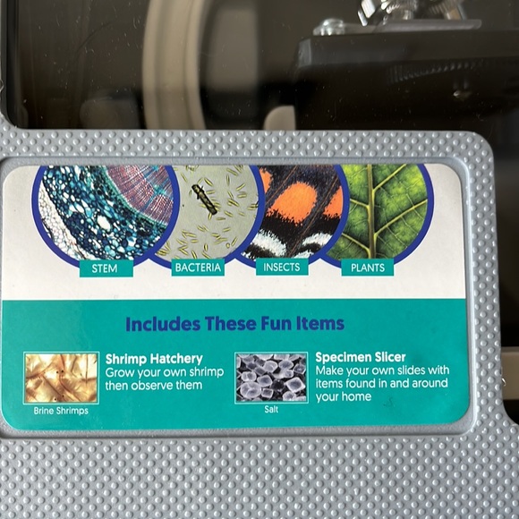 Barely used IQCrew 52 piece Microscope Set - Picture 2 of 3